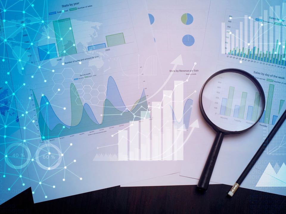 Profesionales aplicando lo aprendido en el curso